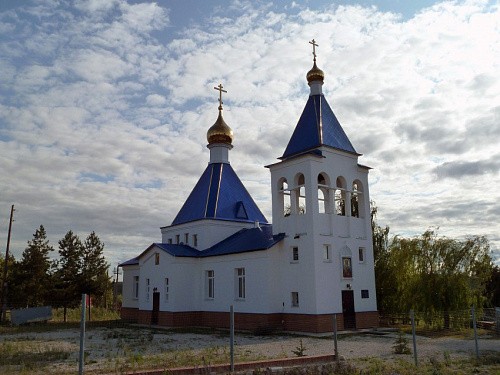 Храм в честь святителя Николая Чудотворца с. Старая Бинарадка