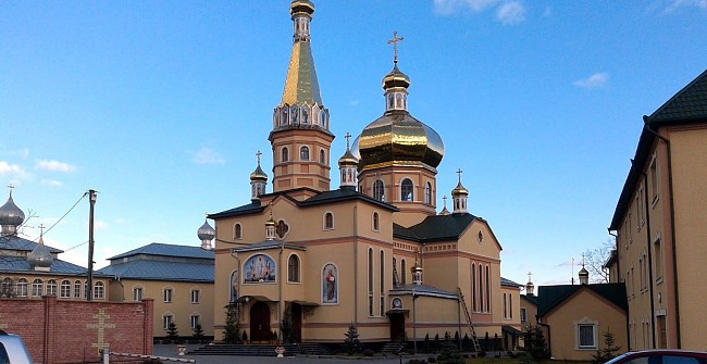 Свято-Успенский Куливецкий мужской монастырь Черновицко-Буковинской епархии Свято-Успенский Куливецкий мужской монастырь Черновицко-Буковинской епархии