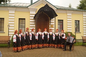 В Аносином монастыре выступил творческий коллектив «Слободушка»