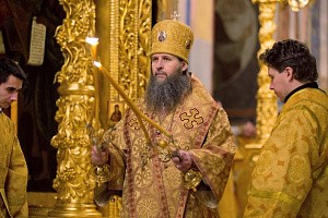 Митрополит Даниил отслужил Литургию в Троице-Сергиевой лавре