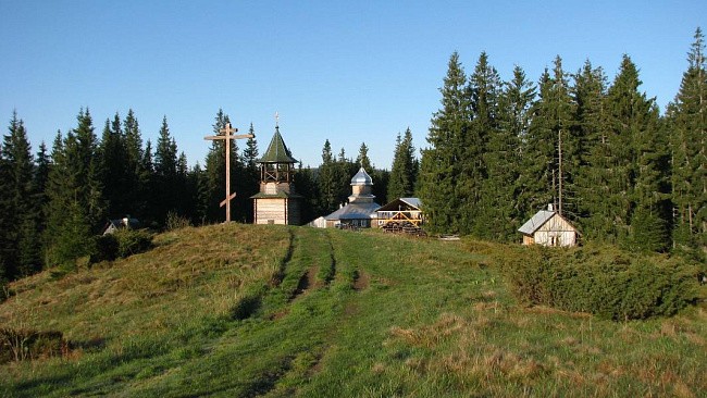 Троицкий Дуконский мужской монастырь Ивано-Франковской епархии