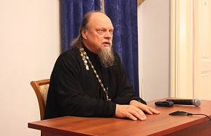 В Клубе приемных родителей Марфо-Мариинской обители прошла беседа