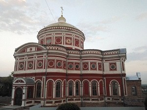 Митрополит Герман провел рабочее совещание в восстанавливаемом храме Знаменского монастыря г. Курска