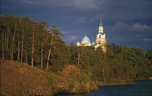 В день памяти свт. Николая в Валаамском монастыре начался новый паломнический сезон