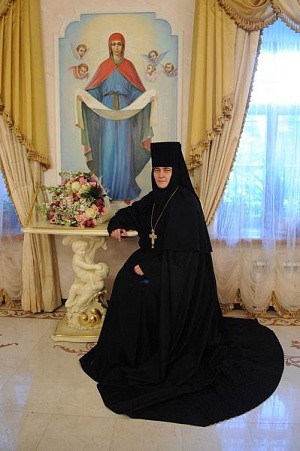 К 25-летию открытия Покровского ставропигиального женского монастыря в Москве