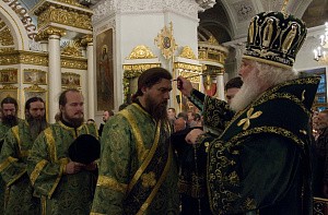 Митрополит Арсений отслужил всенощное бдение в Даниловом монастыре накануне его престольного праздника