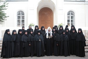 В день Усекновения главы Иоанна Предтечи Патриарх Кирилл возглавил  престольный праздник в Иоанно-Предтеченском монастыре