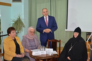 В Свято-Никольском Черноостровском монастыре проведена секция ΙΙ Всероссийского детского форума 