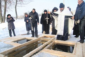 В Кресто-Воздвиженском Иерусалимском монастыре  встретили праздник Крещения Господня