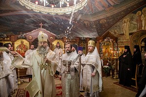 Архиепископ  Сергиево-Посадский Феогност совершил Великое освящение храмового придела во имя священномученика Владимира в Зачатьевском монастыре