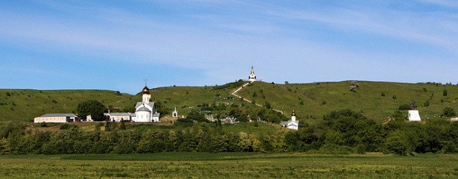 Свято-Троицкий Холковский мужской монастырь