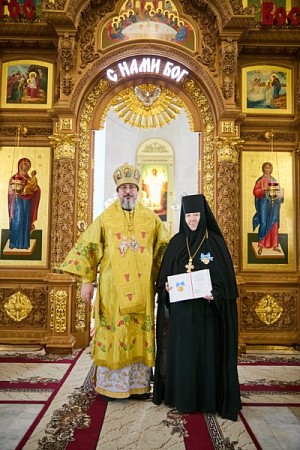 Настоятельница Тихвинского Богородицкого монастыря Цивильска игумения Нина (Волкова) удостоена ордена равноапостольной княгини Ольги III степени