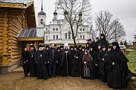 Митрополит Тихон возвел в сан игумении настоятельницу Свято-Троицкого Творожковского монастыря Псковской митрополии