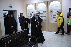 Митрополит Кирилл открыл выставку «Псковский тупик / 1917 г.» в музее монастыря на Ганиной Яме