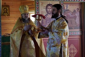 Наместник Веркольского монастыря Архангельской епархии совершил Литургию в храме на месте преставления св. отр. Артемия