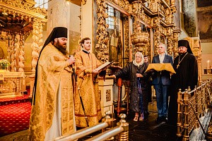  В Донской монастырь для молитвенного поклонения переданы мощи святых