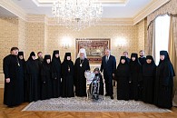 100-летней насельнице Иверско-Серафимовского монастыря Алма-Аты схимонахине Ирине (Любицкой) вручен государственный орден Дружбы