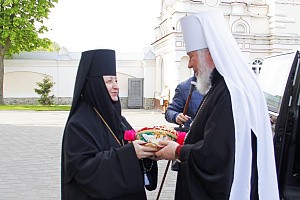 Митрополит Варфоломей отслужил Литургию в Корецком монастыре