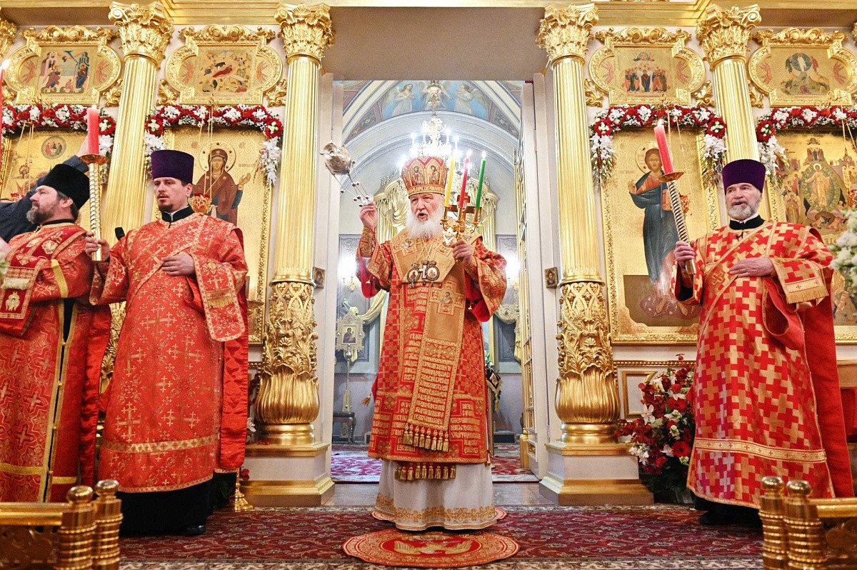 Святейший Патриарх Кирилл возглавил в Покровском монастыре ...