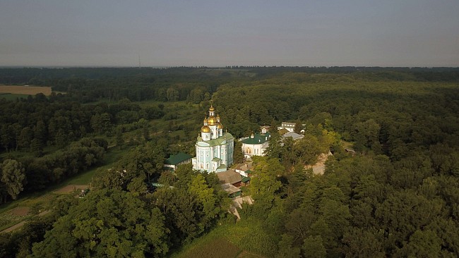 Свято-Покровский Красногорский женский монастырь Черкасской епархии