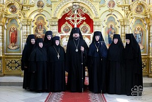 Архиепископ Роман освятил Старо-Покровский монастырь Якутской епархии и возвел его настоятельницу в сан игумении