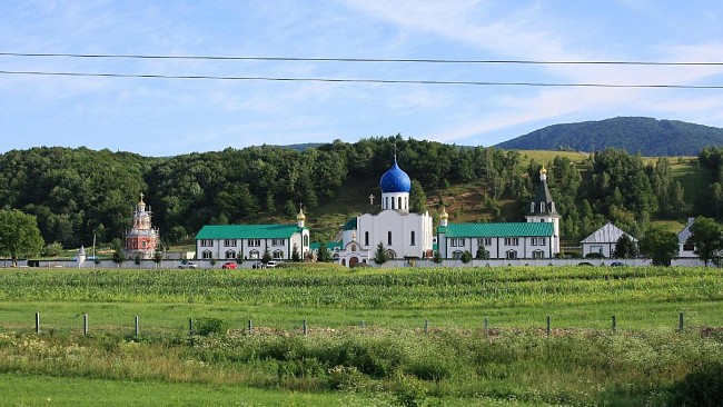Кирилло-Мефодиевский женский монастырь, г. Свалява  Мукачевской епархии