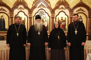 Корецкий монастырь посетил архиепископ Чикагский и Средне-Американский Петр