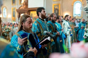 Наместник Святогорской лавры на Украине опроверг слухи о присутствии на территории обители боевиков