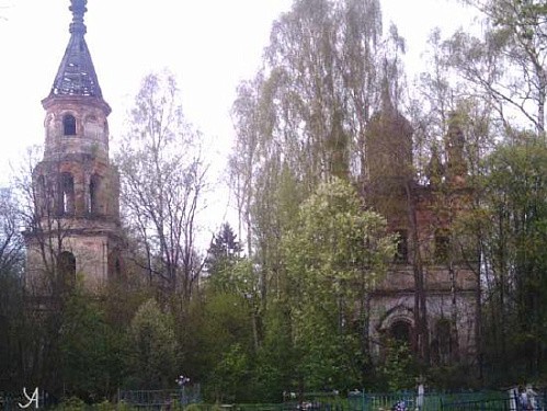 Храм в честь Спаса Нерукотворного Образа в Сергино, подворья Старицкого Свято-Успенского монастыря Храм в честь Спаса Нерукотворного Образа в Сергино, подворья Старицкого Свято-Успенского монастыря