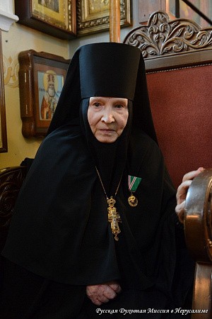 Патриарх Кирилл поздравил почетную настоятельницу Горненского монастыря в Иерусалиме игумению Георгию (Щукину) с 90-летием со дня рождения
