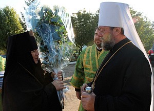 Митрополит Кишиневский Владимир совершил Литургию в Хаджимусском Марфо-Мариинском женском монастыре