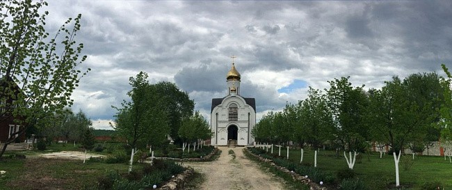 Женский монастырь в честь святых Жен-мироносиц в селе Клыково 