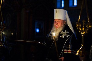 В понедельник 1-й седмицы Великого поста митрополит Феофан совершил чтение канона прп. Андрея Критского в Зилантовом монастыре г. Казани