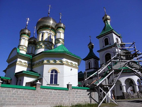 Свято-Георгиевский мужской монастырь Хустской епархии Свято-Георгиевский мужской монастырь Хустской епархии