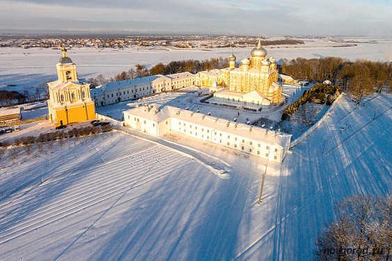 Спасо-Преображенский Варлаамо-Хутынский женский монастырь 