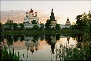 По предложению Патриарха Кирилла глава Подмосковья возглавил попечительский совет по восстановлению Иосифо-Волоцкого монастыря