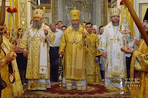 Блаженнейший митрополит Онуфрий возглавил Литургию в Киево-Печерской лавре