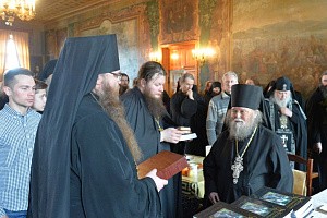 Наместник Оптиной пустыни получил Патриаршее поздравление с днем тезоименитства 