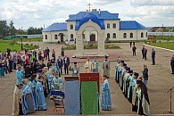 Митрополит Климент отслужил молебен во Владимирском скиту Калужской Свято-Тихоновой пустыни