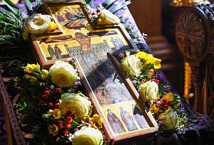 «Опускаясь на колени перед крестом, нужно возблагодарить Господа за Его жертву, за Его любовь ко всем нам»