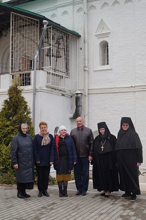 Администрация Углича посетила Алексеевский монастырь