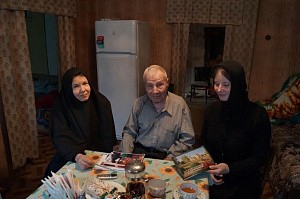 Насельницы Аносина монастыря поздравили  ветеранов Великой Отечественной войны