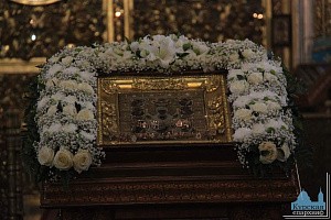 В день иконы Божией Матери «Знамение» состоялось праздничное богослужение в Курском Знаменском мужском монастыре