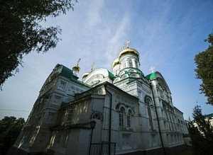 В Раифском Богородицком монастыре под Казанью молитвенно почтили годовщину со дня преставления наместника обители архим. Всеволода (Захарова) 