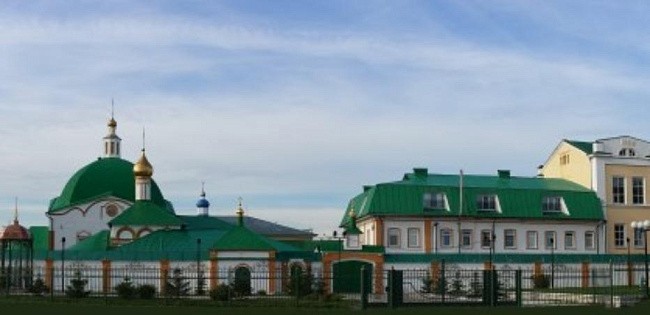 Свято-Троицкий мужской монастырь в г. Чебоксары Свято-Троицкий мужской монастырь в г. Чебоксары