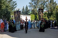 Более 5000 верующих приняли участие в престольном торжестве Александро-Невской Ново-Тихвинской обители Екатеринбурга