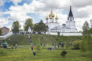 В Троице-Сыпановом Пахомиево-Нерехтском женском монастыре отметили престольный праздник 
