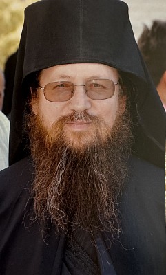 Многие помнят и молитвенно поминают отца Авраамия Многие помнят и молитвенно поминают отца Авраамия