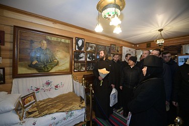 Паломнические группы в Покровской обители