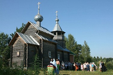 Современный храм в с. Учма